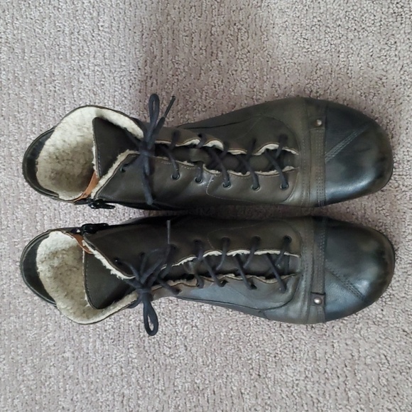 BRAKO Leather Boots - Picture 2 of 16
